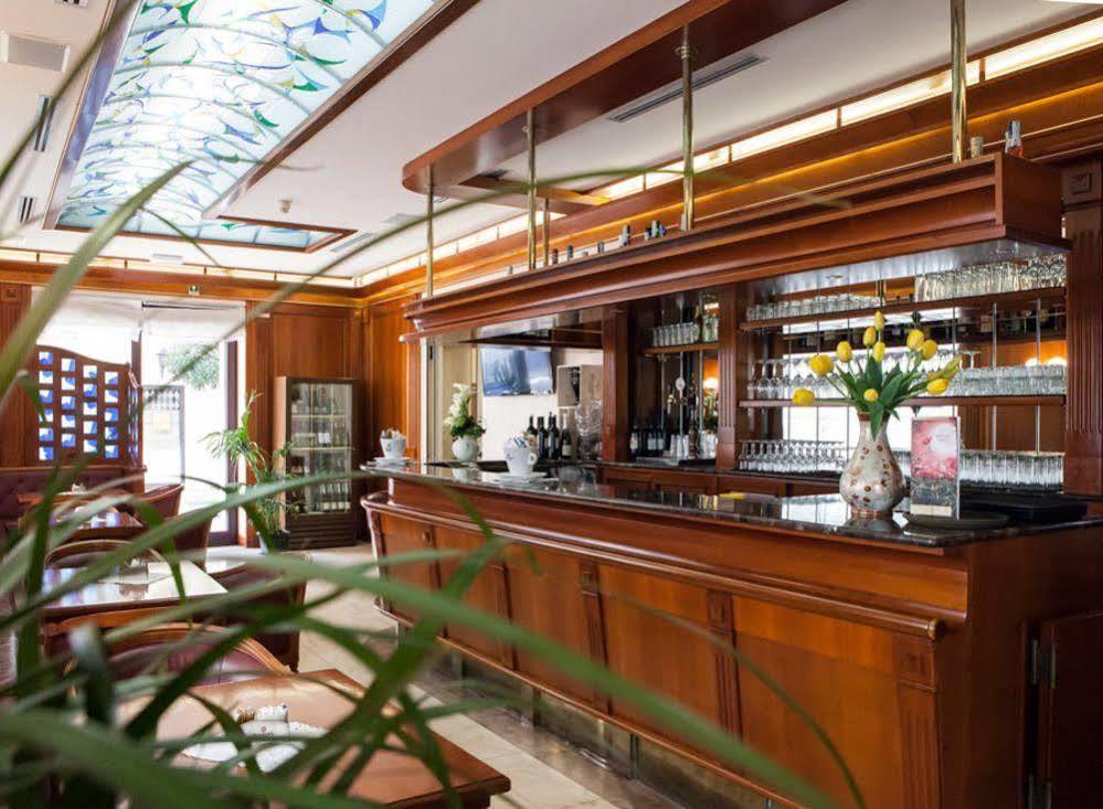 Hotel Villa Venezia Γκράντο Εξωτερικό φωτογραφία